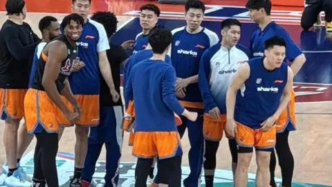 菲利克斯状态低迷，6战1球，估值跌至3000万，屡换东家却遭冷落😢